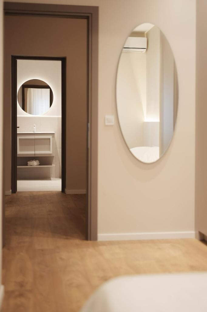 Harmonia Minimal Apartments Thessaloniki Exterior photo