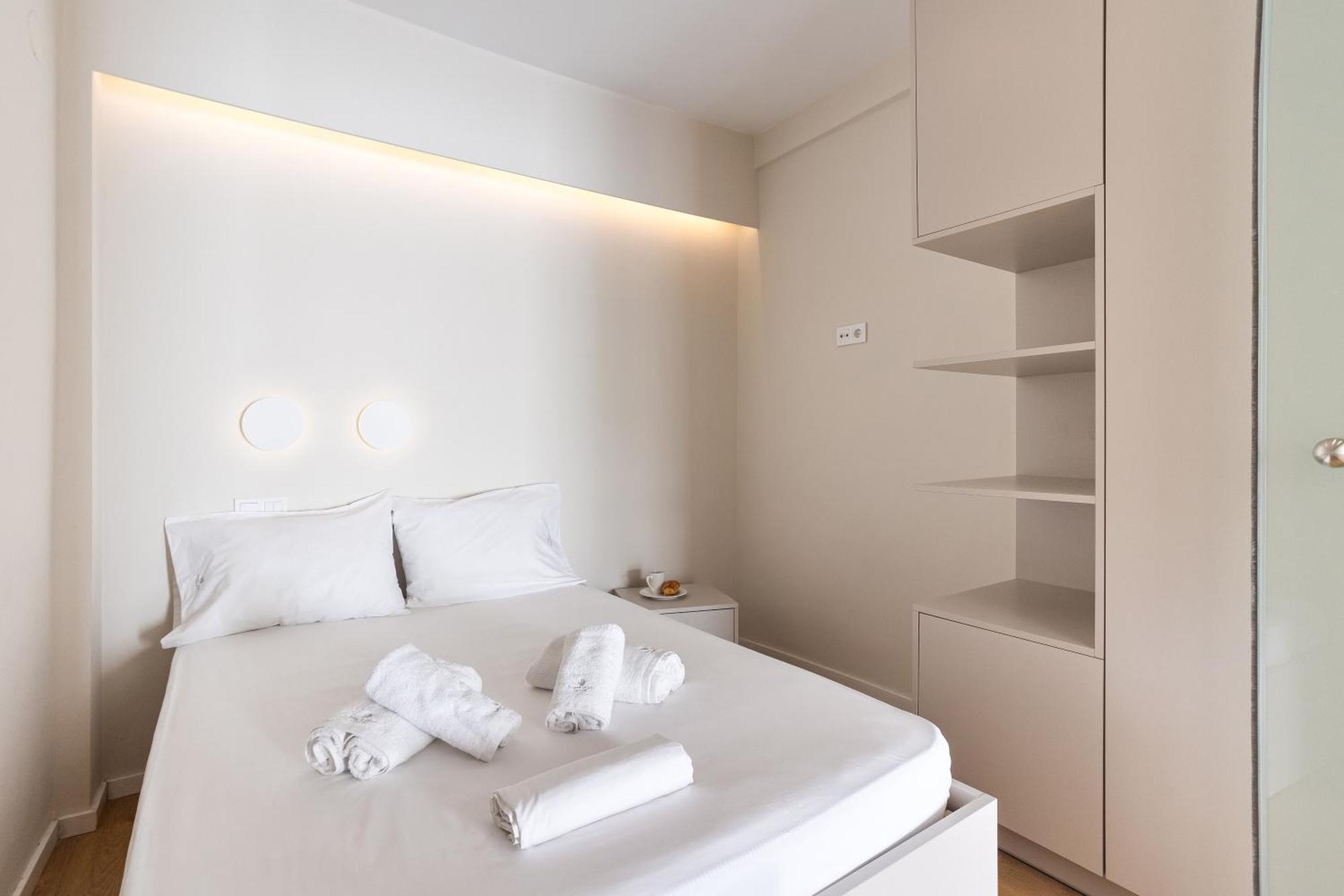 Harmonia Minimal Apartments Thessaloniki Exterior photo